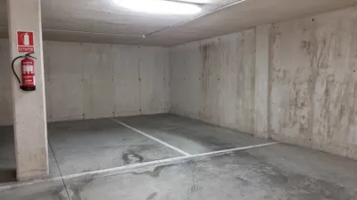 Garaje en venta en Calle de Jose Maria Quijano, 4, Los Corrales de Buelna de 10.000 €