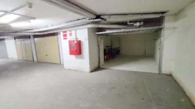 Garaje en venta en Calle de Andalucía, 18, Los Corrales de Buelna de 10.000 €