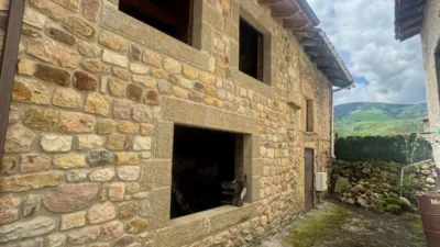 Casa en venta en Calle Helecha, Número 155, Molledo de 68.000 €