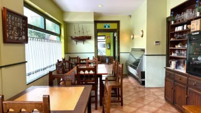 Local comercial en venta en Calle de Menéndez Pelayo, 6, Los Corrales de Buelna de 112.000 €