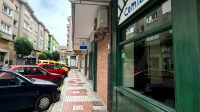 Local comercial en venta en Calle de Menéndez Pelayo, 6, Los Corrales de Buelna de 112.000 €