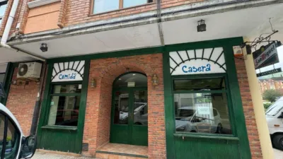 Local comercial en venta en Calle de Menéndez Pelayo, 6, Los Corrales de Buelna de 112.000 €