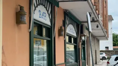Local comercial en venta en Calle de Menéndez Pelayo, 6, Los Corrales de Buelna de 112.000 €