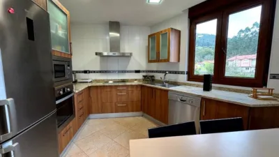 Chalet en venta en Barrio de la Sovilla, 68, La Bárcena (San Felices de Buelna) de 395.000 €