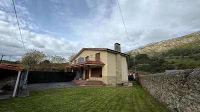 Chalet en venta en Barrio de la Sovilla, 68, La Bárcena (San Felices de Buelna) de 395.000 €