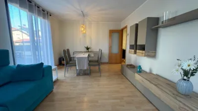 Piso en venta en Calle de José María Pereda, 46, Los Corrales de Buelna de 178.000 €