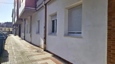 Piso en venta en Calle de Aragón, 2, Los Corrales de Buelna de 150.000 €
