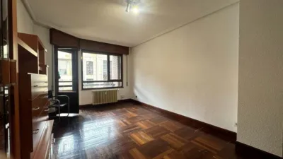 Piso en venta en Calle Julian Ceballos, 15, Centro (Torrelavega) de 220.000 €