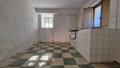 Casa en venta en Barrio de San Juan de Raicedo, 63, Arenas de Iguña de 85.000 €