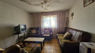 Casa en venta en Barrio de Bostronizo, 81, cerca de Carretera de San Juan Roicedo, Arenas de Iguña de 65.000 €