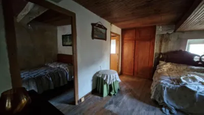 Casa en venta en Barrio de Bostronizo, 81, cerca de Carretera de San Juan Roicedo, Arenas de Iguña de 65.000 €