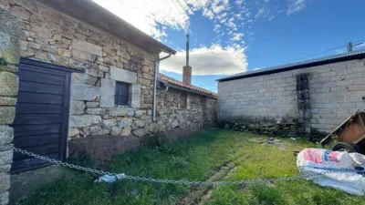 Casa en venta en Barrio de Bostronizo, 45, cerca de Carretera de San Juan Roicedo, Arenas de Iguña de 160.000 €