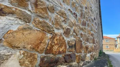 Casa en venta en Barrio de Bostronizo, 45, cerca de Carretera de San Juan Roicedo, Arenas de Iguña de 160.000 €