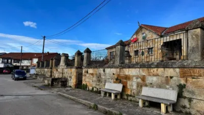 Casa en venta en Barrio de Bostronizo, 45, cerca de Carretera de San Juan Roicedo, Arenas de Iguña de 160.000 €