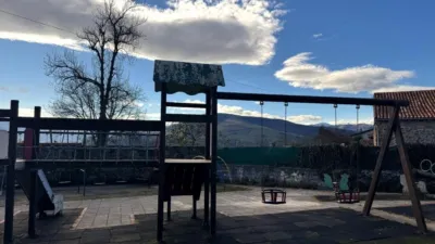 Casa en venta en Barrio de Bostronizo, 45, cerca de Carretera de San Juan Roicedo, Arenas de Iguña de 160.000 €