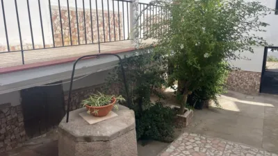 Townhouse on Calle Andrade Navarrete photo 12
