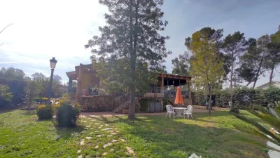 Chalet on Calle Capricho photo 11