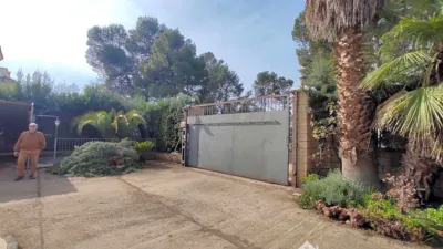 Chalet on Calle Capricho photo 16