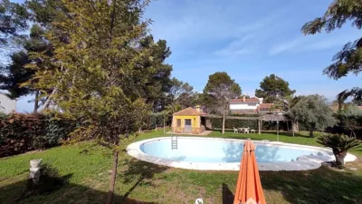Chalet on Calle Capricho photo 5