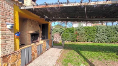 Chalet on Calle Capricho photo 9