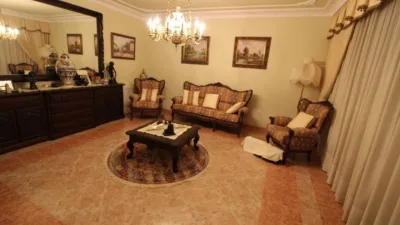 Chalet en venta en Calle Lagarillo, 7, Puertosol-El Limonero-El Tomillar (Distrito Puerto de la Torre. Málaga Capital) de 949.000 €