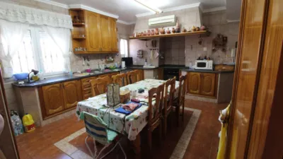 Chalet en venta en Calle Lagarillo, 7, Puertosol-El Limonero-El Tomillar (Distrito Puerto de la Torre. Málaga Capital) de 949.000 €