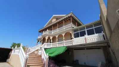 Chalet en venta en Calle Lagarillo, 7, Puertosol-El Limonero-El Tomillar (Distrito Puerto de la Torre. Málaga Capital) de 949.000 €