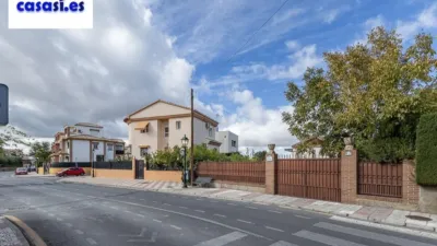 House on Paseo de Huétor-Vega photo 35