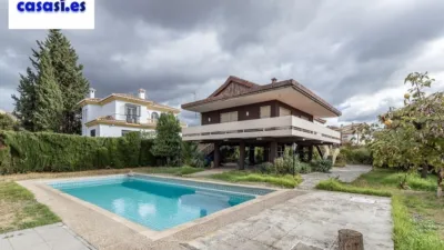 House on Paseo de Huétor-Vega photo 3