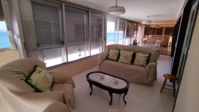 Apartment on the 1st Line photo 5
