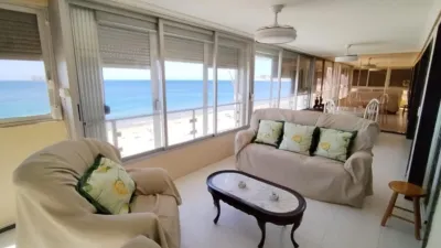 Apartment on the 1st Line photo 6