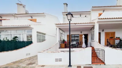Terraced house in Carrer del Monte de Santa Pola photo 2