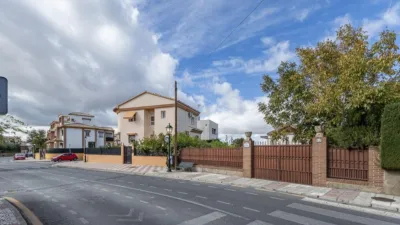 House on Paseo de Huétor-Vega photo 35