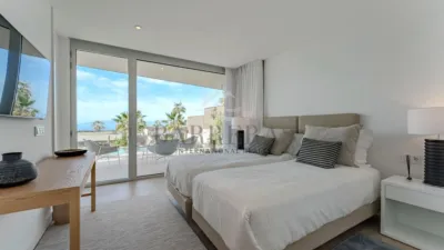 Chalet on Calle Josefina de La Torre photo 13