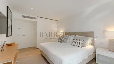 Chalet on Calle Josefina de La Torre photo 17