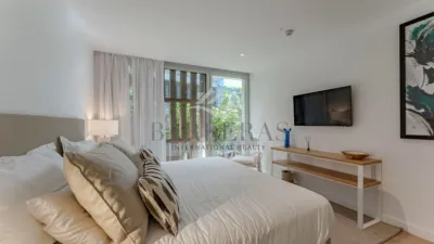 Chalet on Calle Josefina de La Torre photo 8