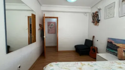 Apartment on Aurelio Coquillat Pascual Street photo 34