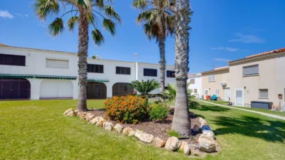 Terraced house at Carrer Violetas, 104 photo 7