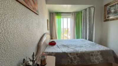 Apartment on Aurelio Coquillat Pascual Street photo 22