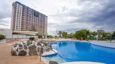 Apartamento en venta en Avenida Adeje 300, Callao Salvaje-Playa Paraíso-Armeñime (Adeje) de 289.000 €