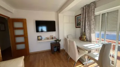 Apartment on Aurelio Coquillat Pascual Street photo 2