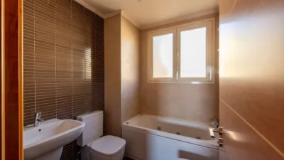 Top-floor apartment on Calle Juan de Mata Carriazo, 9 photo 13