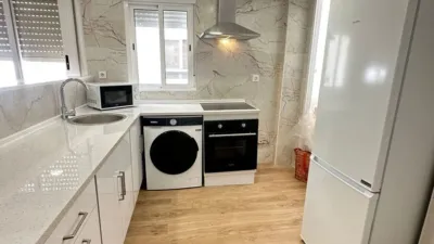 Piso en alquiler en Avinguda del General Avilés, 6, cerca de Calle del Doctor Nicasio Benlloch - Imagen 2