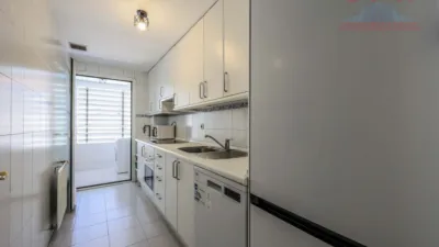 Piso en alquiler en Adelfas - Imagen 8