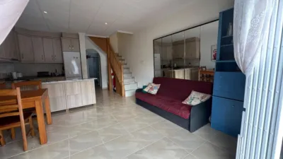 Terraced house on Avenida Adradas photo 4