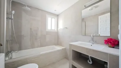 Chalet on Esmeralda Street (Sg) photo 33