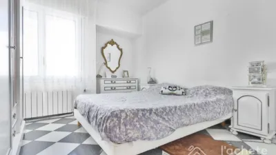 Terraced house on Calle de San Vicente photo 25