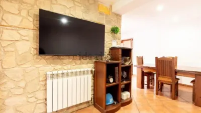 Apartment in El Coll D'En Rabassa photo 9