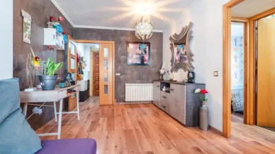 Apartment at Carrer de Josefa Almirall, 8 photo 4
