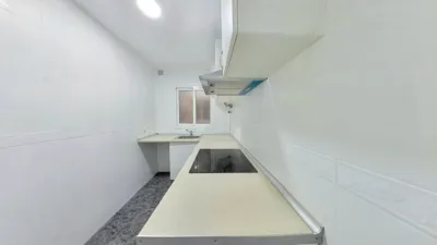 Flat in Centre photo 19
